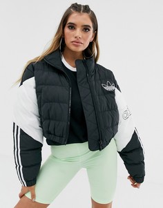 Укороченная черная дутая куртка adidas Originals-Черный