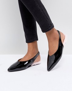 Лакированные туфли на плоской подошве с ремешком через пятку Monki-Черный