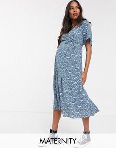 Синее платье миди с запахом и мелким цветочным принтом New Look Maternity-Синий