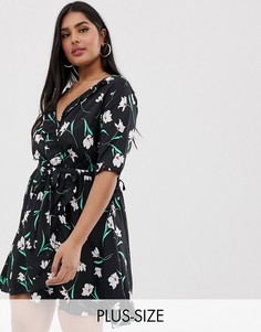 Черное платье с цветочным принтом, запахом и оборками Influence Plus-Черный
