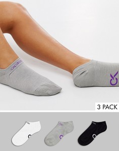 Набор спортивных носков с логотипом серого, белого и черного цвета Calvin Klein performance - 3 пары-Мульти
