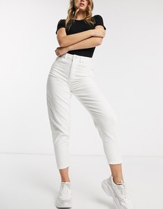 Свободные джинсы бойфренда кремового цвета из крупного вельвета ASOS DESIGN-Белый