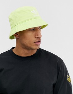 Желтая панама adidas Originals-Желтый