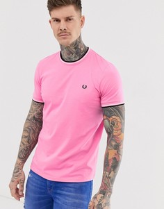 Розовая футболка с двойной окантовкой Fred Perry-Розовый