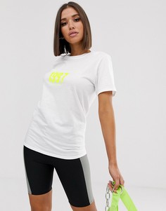 Белая футболка с надписью "1970" неоновой расцветки Missguided-Белый