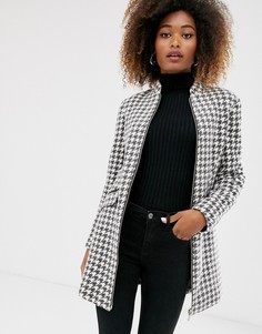 Категория: Искусственные пальто женские Stradivarius