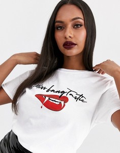 Белая футболка с надписью "Miss Fangtastic" Missguided-Белый