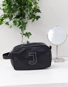 Черный несессер из искусственной кожи с инициалом \"J\" ASOS DESIGN