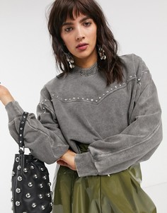 Серый свитшот с заклепками Bershka