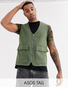 Трикотажный жилет хаки в стиле милитари ASOS DESIGN Tall-Зеленый