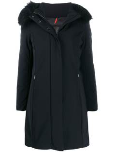 RRD парка с меховой вставкой на капюшоне