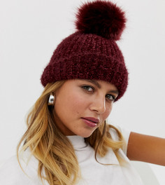 Темно-бордовая шапка с помпоном из искусственного меха New Look-Красный