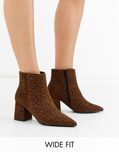 Ботинки с леопардовым принтом на блочном каблуке Simply Be extra wide fit-Коричневый