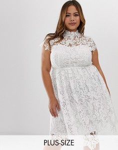Короткое приталенное платье с отделкой кроше Club L Plus-Белый