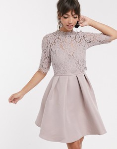 Короткое приталенное платье с кружевной отделкой Little Mistress-Розовый цвет