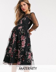 Платье миди с вышивкой Chi Chi London Maternity-Мульти