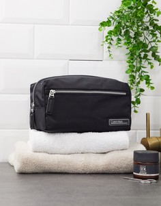 Черный несессер Calvin Klein Primary