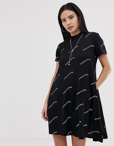 Расклешенное платье-футболка с логотипом Cheap Monday-Черный