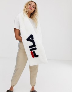 Белый пушистый шарф с логотипом Fila