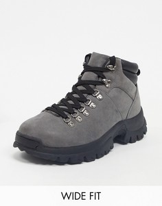 Серые походные ботинки из искусственной замши для широкой стопы ASOS DESIGN-Серый