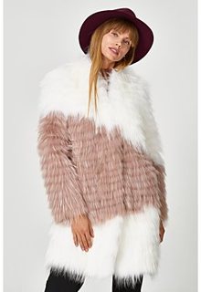 Шуба из меха енота Virtuale Fur Collection