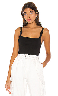 Боди с пряжкой sabrina - superdown