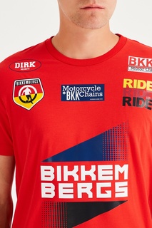 Красная футболка с яркими эмблемами Dirk Bikkembergs