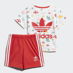 Комплект: футболка и шорты adidas Originals