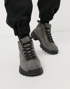 Серые походные ботинки из искусственной замши ASOS DESIGN-Серый