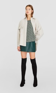 Блуза с плиссировкой и принтом Stradivarius