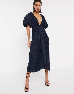Плиссированное платье миди с глубоким вырезом и объемными рукавами ASOS EDITION-Темно-синий