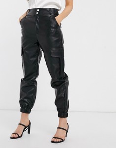 Черные узкие брюки карго In The Style x Meg Kylie-Черный