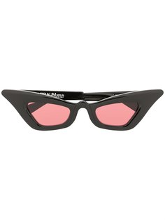 Kuboraum солнцезащитные очки Y7 в оправе кошачий глаз