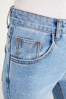 Голубые выбеленные джинсы с обрезанными краями D.O.T.127