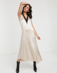 Атласное платье-комбинация миди с кружевом Levete Room-Золотистый
