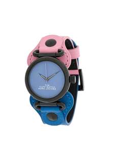 Marc Jacobs Watches наручные часы The Cuff