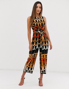 Комбинезон с плиточным принтом в стиле 70-х и с завязкой спереди AX Paris-Оранжевый