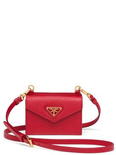 Prada картхолдер с ремнем на плечо