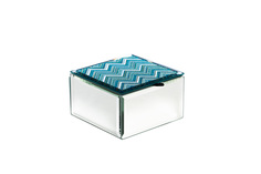 Шкатулка стеклянная (garda decor) голубой 10x7x10 см.