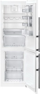 Двухкамерный холодильник Electrolux