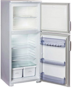 Категория: Двухкамерные холодильники Бирюса