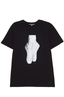 Черная футболка с пуантами Alexa Chung