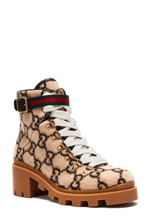 Бежевые ботинки с монограммами Gucci