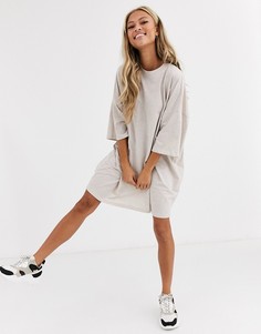 Платье-футболка в стиле oversized бежевого цвета ASOS DESIGN-Бежевый