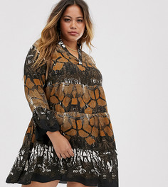 Ярусное платье со змеиным принтом AX Paris Plus-Мульти