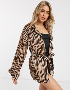 Атласный халат с тигровым принтом Missguided-Коричневый