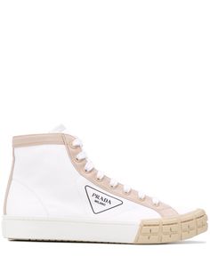 Prada высокие кеды с логотипом