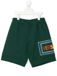 Young Versace шорты с вышитым логотипом