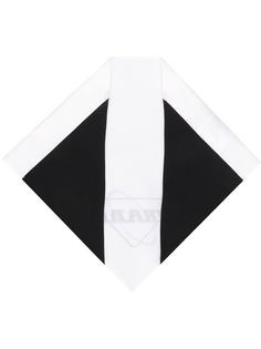 Prada платок с логотипом