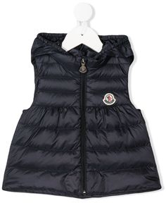 Moncler Enfant жилет с нашивкой-логотипом